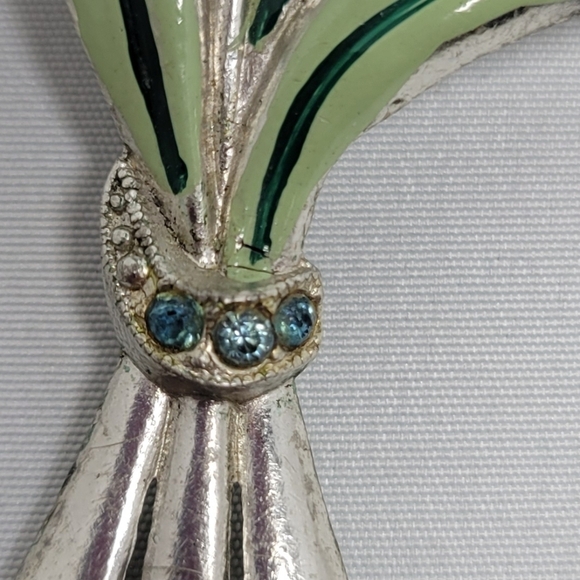 1930's/40's Enamel art Deco dual flower bouquet swing pin brooch unsigned - Picture 3 of 5